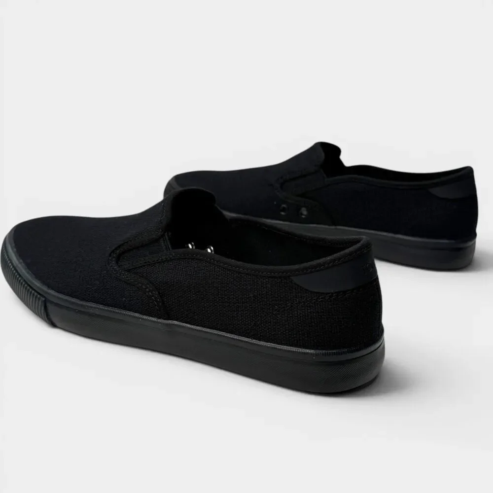 TOMS Baja Slip-On Triple Black Canvas Sneakers (10012504)